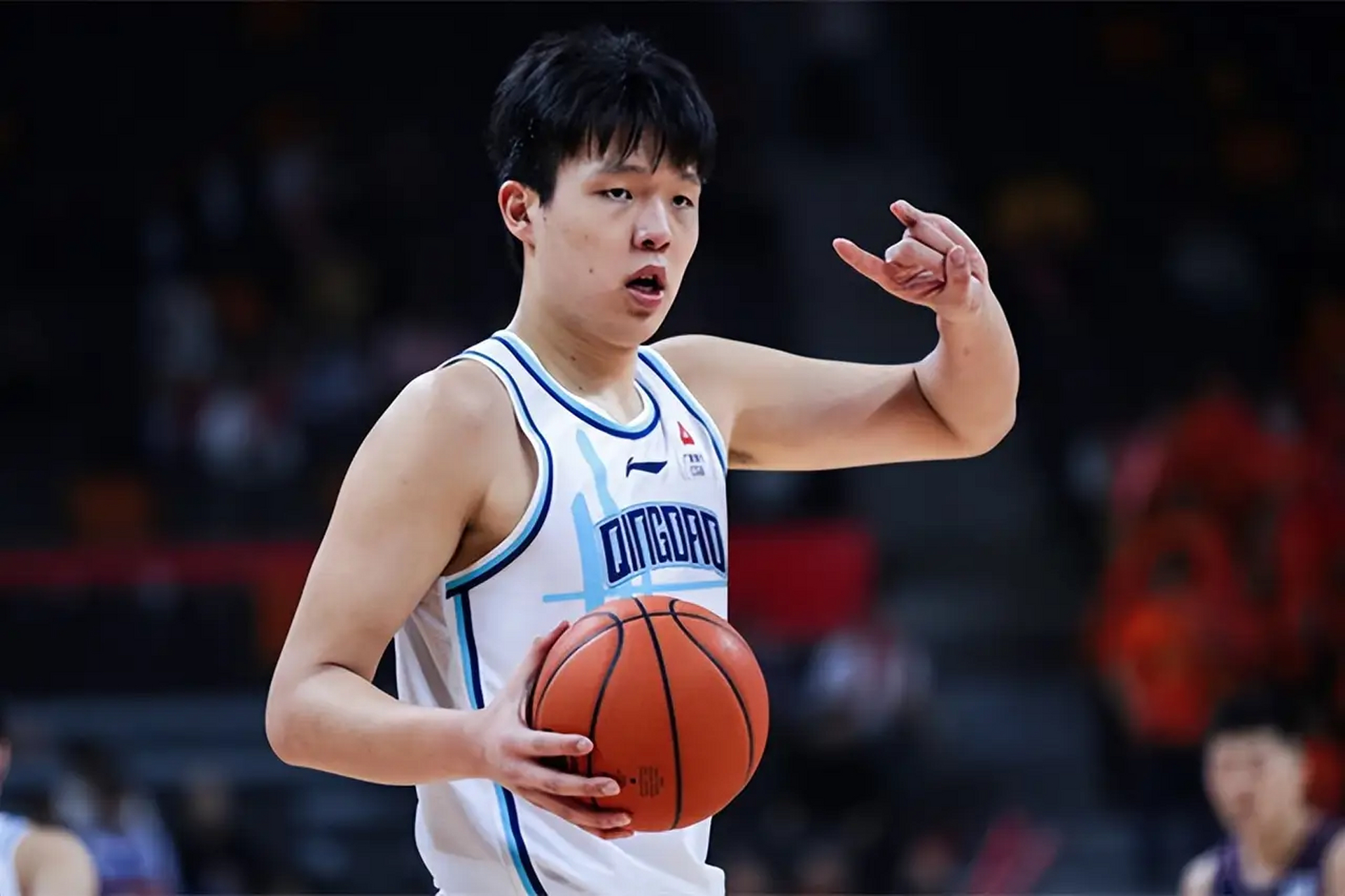 集结日体能课后,菲尼克斯太阳迎来里程碑备战CBA常规赛,质疑声仍在,临场指挥获称赞的简单介绍 集结日体能课后,菲尼克斯太阳迎来里程碑备战CBA常规赛,质疑声仍在,临场指挥获称赞的简单介绍