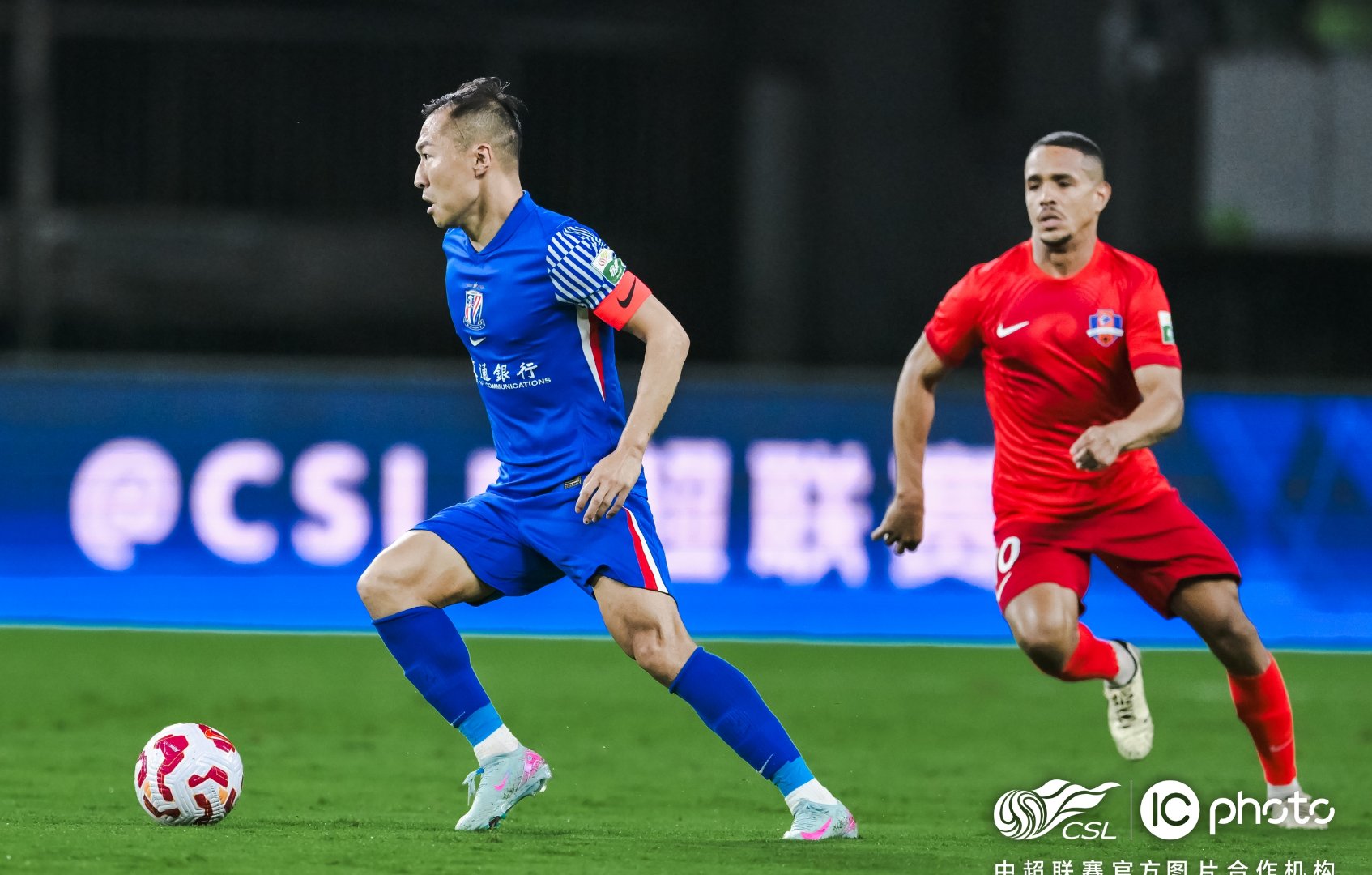 关于今晚上海申花备战意甲;手感冰凉细节曝光;目标明确;球队文化再被提及的信息 关于今晚上海申花备战意甲;手感冰凉细节曝光;目标明确;球队文化再被提及的信息