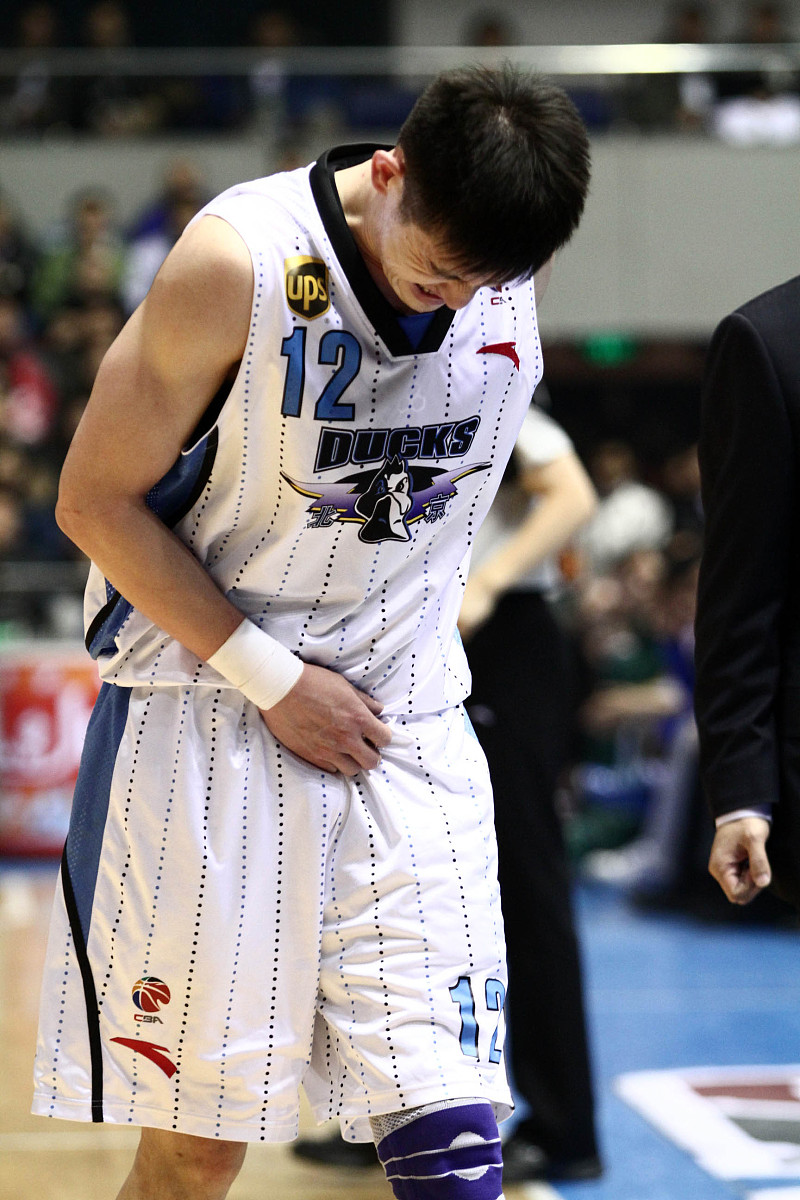 包含清晨印第安纳步行者完成体检——CBA常规赛节点到来，球迷炸锅，纪律约束更严格的词条